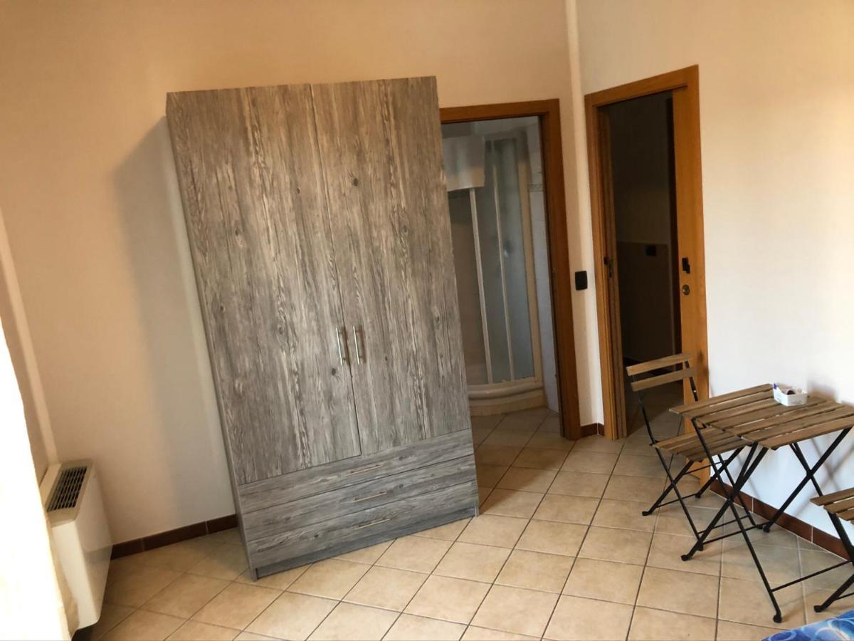 Il Gatto E La Volpe Hotel Avigliana Eksteriør billede